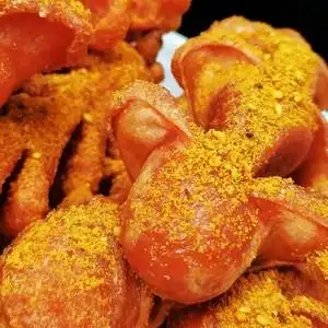 东北地摊街头美味铁板炸粉肠煎肠乡巴佬炸肠小吃零食烧烤肠淀粉肠