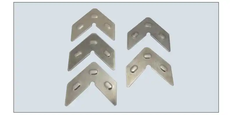 不锈钢组角片铝合金断桥门窗组角件 门窗固定片连接钢片五金配件