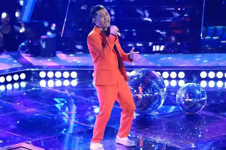 新歌声赵小熙演绎复古disco版我要我们在一起遗憾无缘鸟巢总决赛