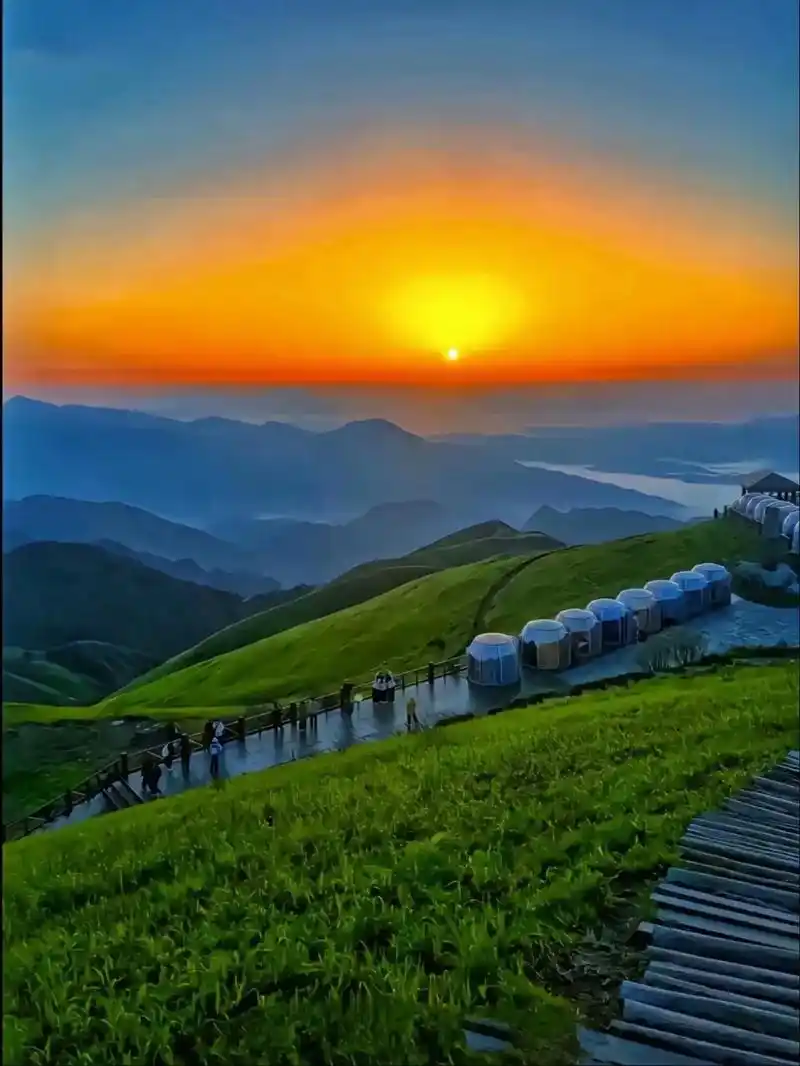 江西武功山日出