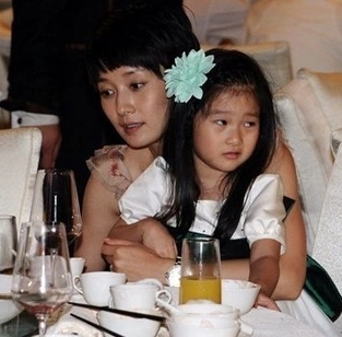 马伊琍有多少个孩子?