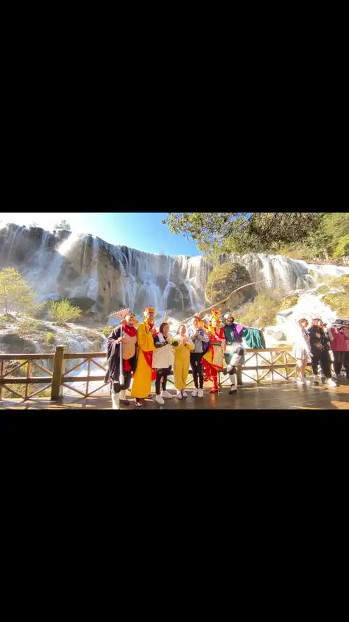 西游记拍摄地珍珠滩瀑布