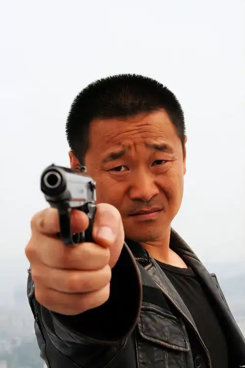 同是"警察专业户",为何有些演一部被骂一部,有的却成为影帝?