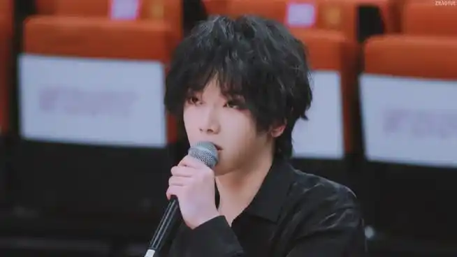 飒飒的美貌06080593@华晨宇yu  #2024华晨宇火星演唱会