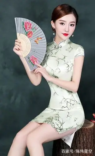 陈伟星空:最符合中国女人气质的服饰——旗袍