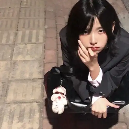 记录用过的中性复古稀奇古怪风格的头像