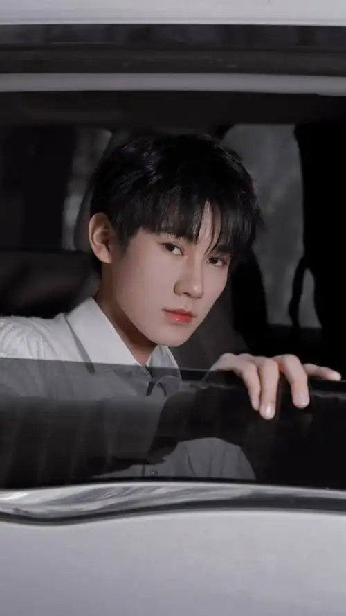 原图分辨率1024x1820张真源帅气小鲜肉时代少年团大学生张真源时尚