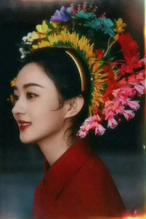 泉州文旅发文为赵丽颖庆生,簪花造型引关注