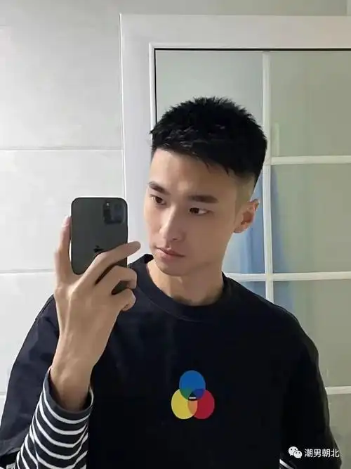 男生锅盖头发型过时了想帅就剪这4款潮流短发干净帅气