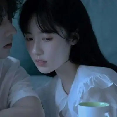 恩爱情侣头像幸福高清一对两张的超甜情侣亲密恩爱头像图片