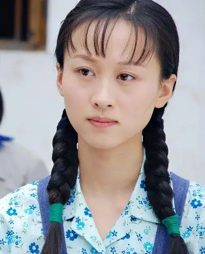 练束梅拍《属羊女人》不遗余力 将在剧组过新年