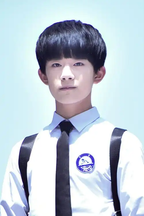 易烊千玺# 《超少年密码》剧照20160328 【图:四声@四声_千玺个铡】