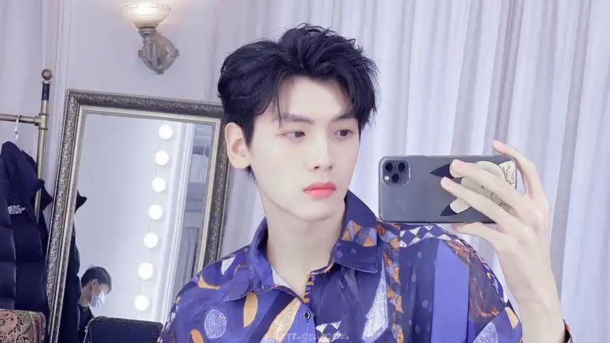 r1se-翟潇闻 - 堆糖,美图壁纸兴趣社区