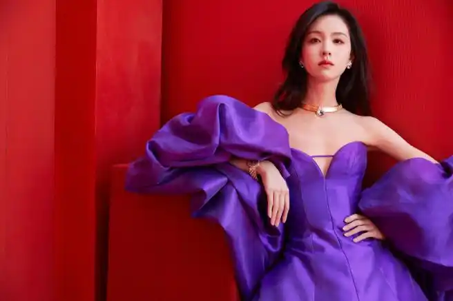 陈都灵紫色抹胸长裙##北京国际电影节