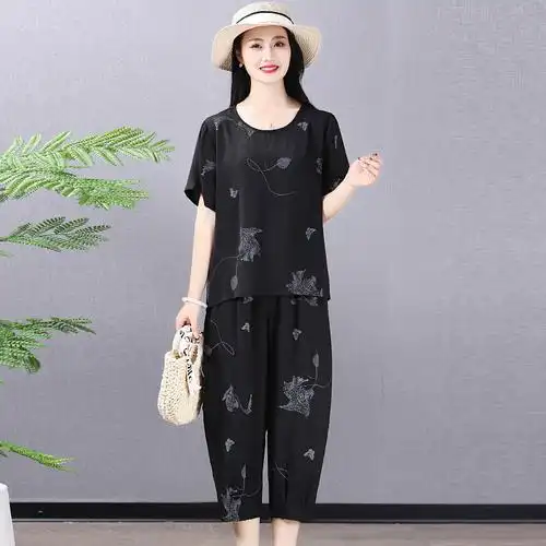 中老年女装夏装妈妈棉麻套装老年人宽松大码衣服奶奶夏季短袖裤子