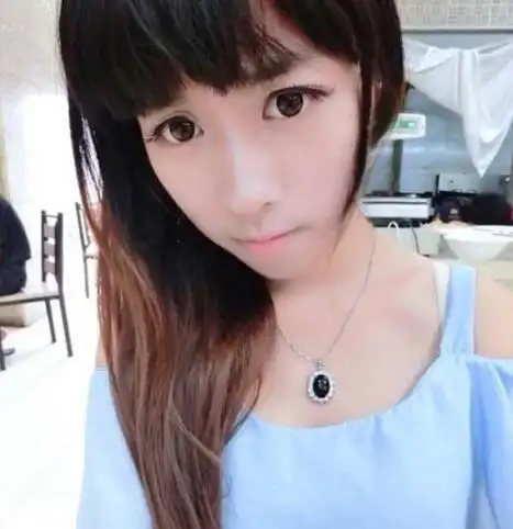 【图】尤浩然女友私照曝光 称敢公开的是只有一个男朋友