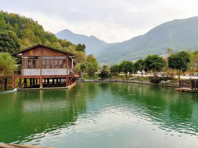 宜春明月山二十四桥明月园