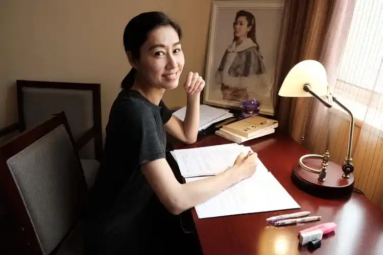 胡定欣【相关词_胡定欣壁纸】