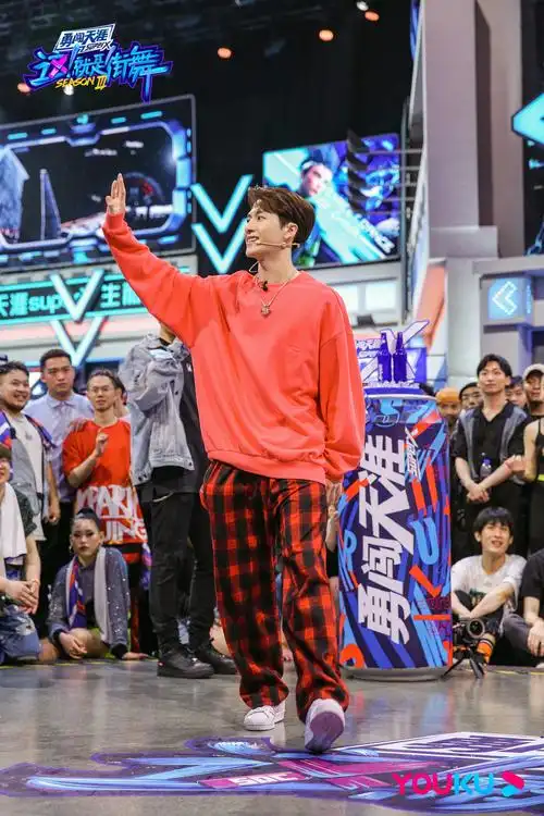 王嘉尔这就是街舞3第二期剧照图片