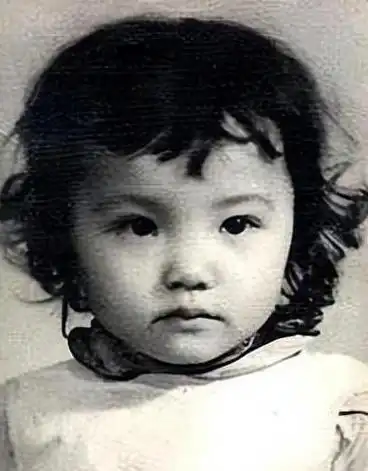 "容嬷嬷"李明启:因出演坏人背负骂名数十年,如今她怎么样了?