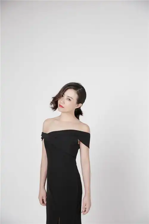 百变歌姬花僮携《遥远的你》来袭酷狗