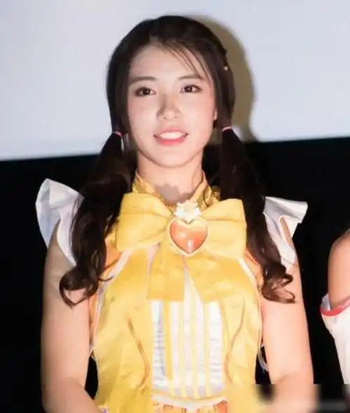 巴啦啦小魔仙的小蓝姐姐戴萌参加创3陈雨薇廖景萱当导演