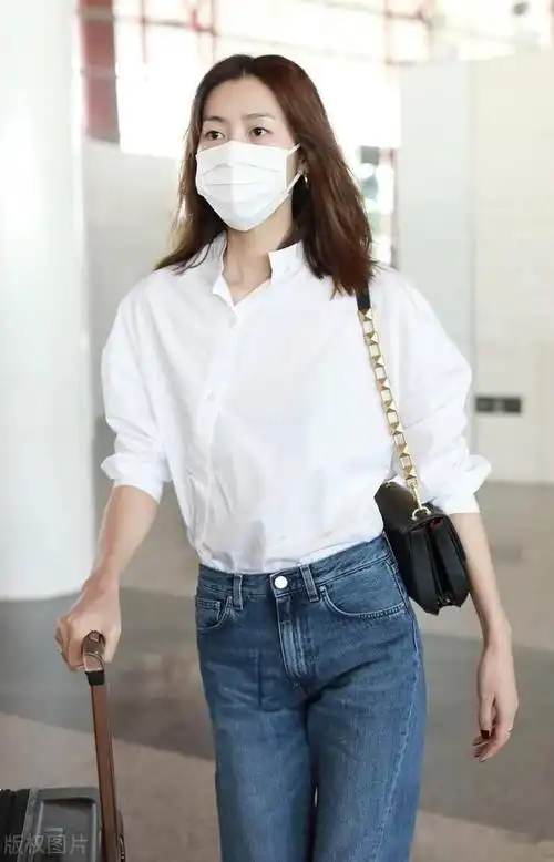 相信每一个爱穿衬衫的女孩子,骨子里都有一颗独立小女人的心.