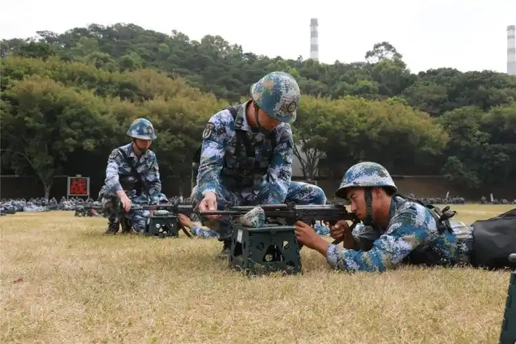沙角新兵的一天都干些啥看完这组图你就知道了