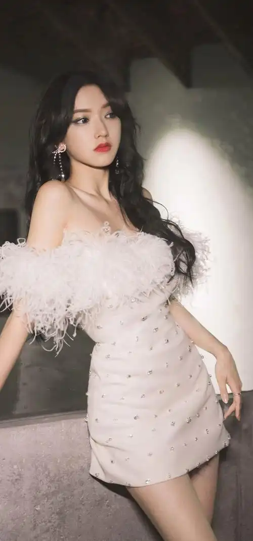 明星优质图库从伊人浅笑醉云州转采于2021-05-23 16:07:23程潇程潇