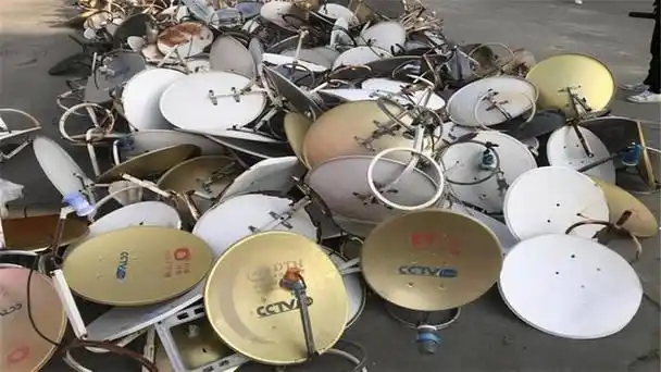 在过去,卫星锅被视为一种能接收到国外未经管控的信号的设备,其中包含