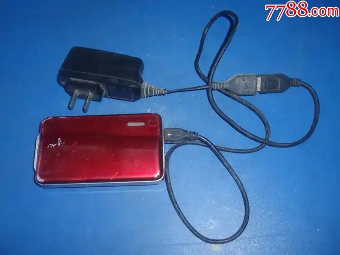 旧手机充电器一套品相尺寸请见图