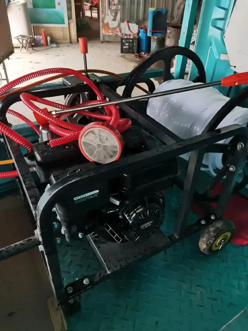 汽油打药机,一带一百米管子,全新,兑帐的有需要的联系1347 - 抖音