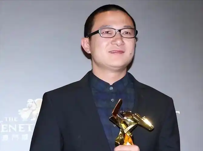 觅得两人——曾剑