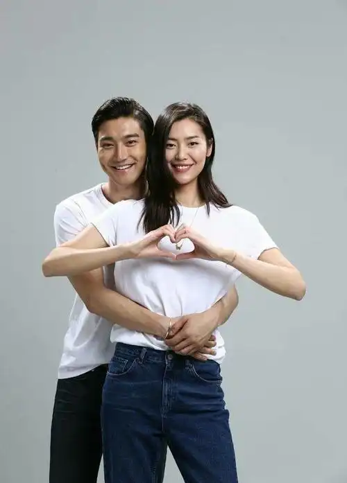 我们相爱吧,石榴夫妇,崔始源,刘雯.