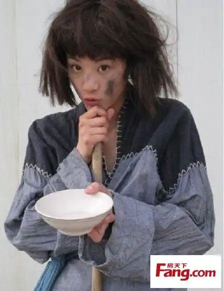 现实主义中毕业第一年生活大揭露——生活百科全书说:这是生活对你的