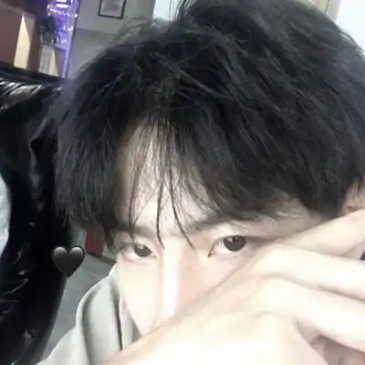 软锦:男生眼睛部位头像/原宿风玩网