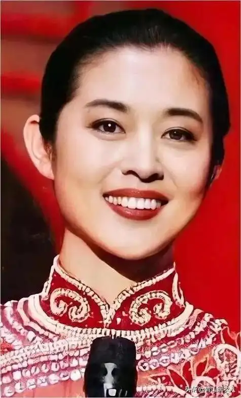 生下残疾孩子的5位明星,个个有钱难治令人同情,满怀遗憾|倪萍|王菲