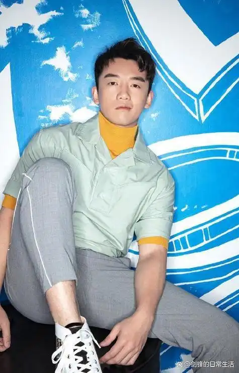 郑恺暂且告别《跑男》后,李晨与baby退步,观众看清老成员的为人