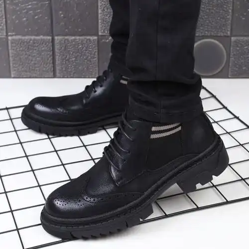 布洛克马丁靴男靴英伦尖头皮靴男韩版皮鞋增高鞋商务休闲高帮男士