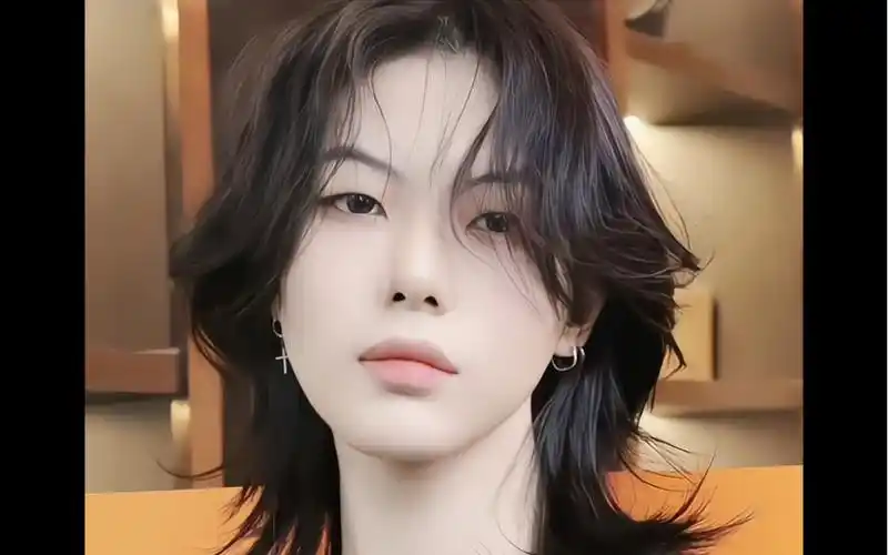 这款鲻鱼头发型也太酷了吧