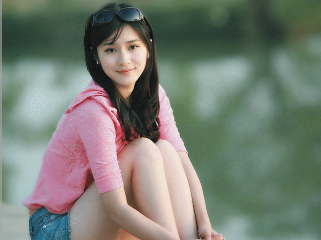 庄心妍《错爱情歌(14首)》