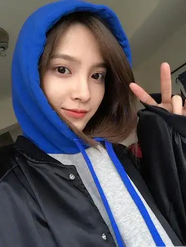 93年的台湾演员吴子霏0202陈奕迅无条件mv女主角特别干净舒服的颜