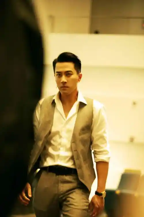 据悉,由刘恺威主演的都市情感剧《这就是生活》正在热播当中,相信话剧