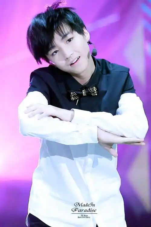 tfboys王俊凯20150322快乐大本营录制现场