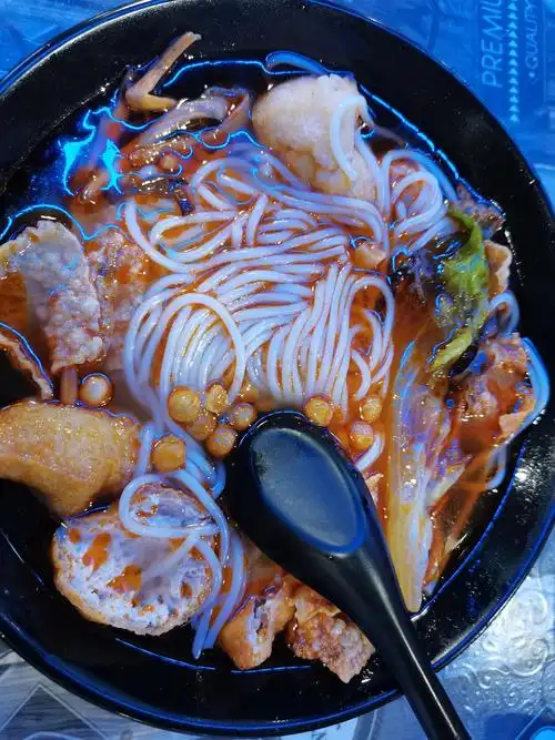 广c人分享最近吃的螺蛳粉我太喜欢吃螺蛳粉啦