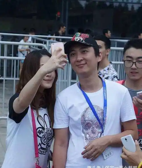 王思聪曾diss杨紫长相,好友张一山怒喷其脑残_icon_孔笙_角色