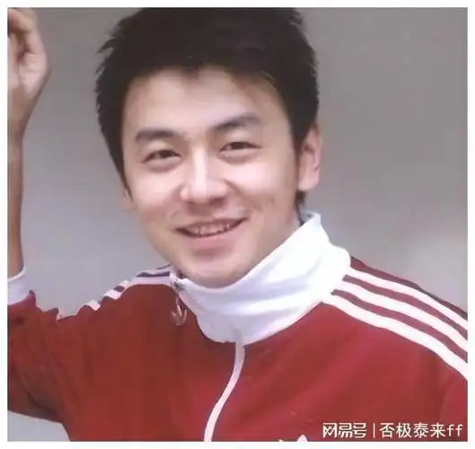 徐峥说他不好看雷佳音说他与大妈一样那郭京飞是属于哪种