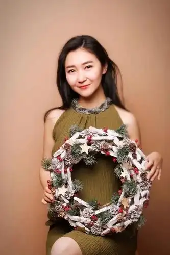 《1039慧旅行》主持人婉乔  《一路畅通》主持