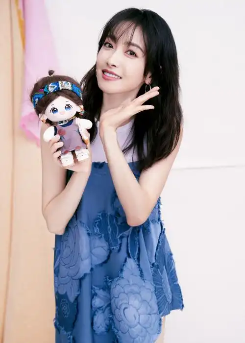 宋茜你好星期六##宋茜新中式蓝裙