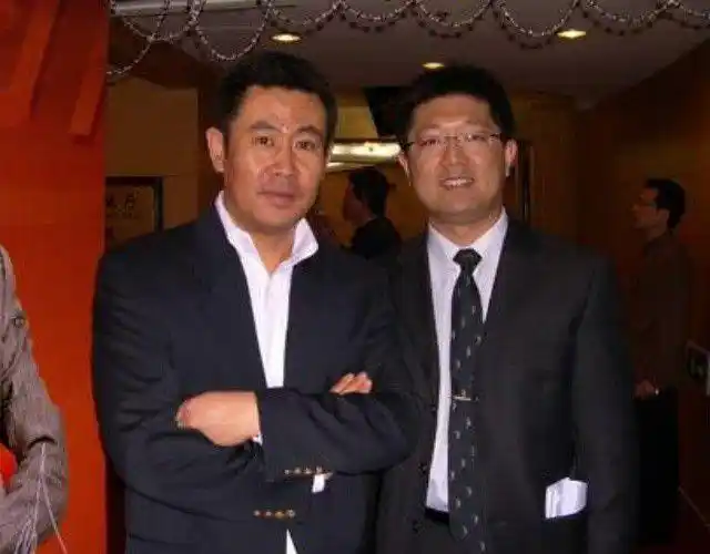 61岁才刚退休,最大梦想:一辈子坐在话筒前|央视|晚会|王喆_网易订阅